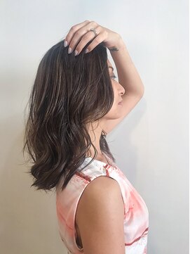 ティンク 藤沢店(Tink) 大人ハイライト×透明感カラー