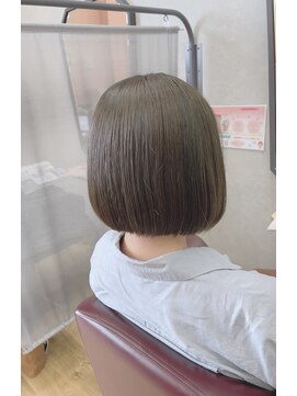 キセイ イオンモール新利府北館店(KISEI) オリーブグレージュ×ボブ