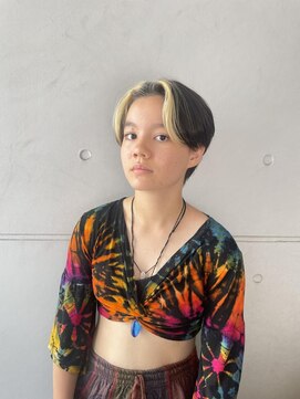 フェイス 石川町 (FACE) ハンサム　ショート　インナーカラー