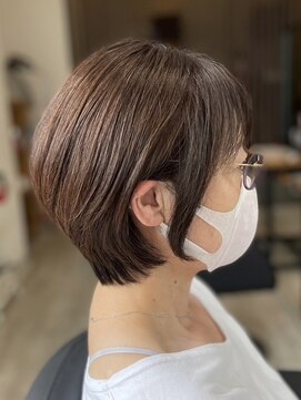 アトリエコア(Atelier Coa) 顔周りレイヤーカットグレージュカラーくびれボブショートカット