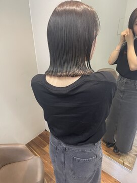 シロ(siro) 切りっぱなしbob