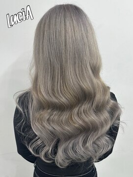 ルシア 京都四条河原町烏丸(LuciA) 【レミー100%/54cm】レミーシールエクステ80枚+カラー+ブリーチ