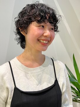 ハル 円山(HARU) アニーな雰囲気香るマッシュウルフパーマ