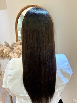 アンド ラ ブランシュ(&.La Blanche) ワンレン/黒髪カタログ/ネビージュ/小顔/髪質改善