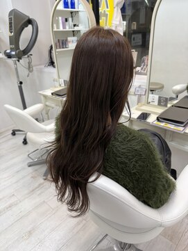 アルターシェリー(aL-ter che'rie) 黒髪/クラゲヘアー/オリーブグレー/小顔/ココアベージュ/津田沼