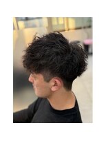 ニカ(NIKA)&nbsp;メンズツイストパーマ