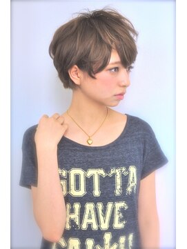 クラン(clan) 【clan】ノーブルカラーフェミニンボブ