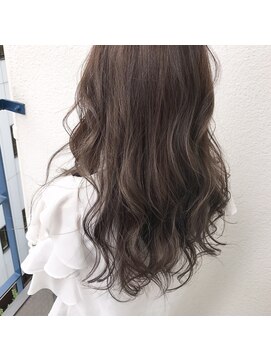 グレース(GRACE) ハイライトアッシュ◎