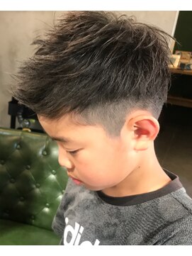 ホロホロヘアー(Hair) 2019 刈り上げツーブロック