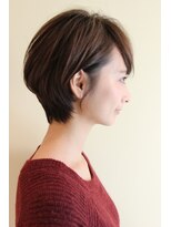 レウナ 外苑前(Reuna)&nbsp;20代30代40代大人可愛い耳かけ小顔ショート　お手入れ簡単