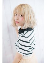 ミック ヘアアンドビューティー 大山店(miq  Hair&Beauty)&nbsp;ホワイトブリーチｘゆるふわミディで大人ガーリー♪c1