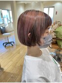 切りっぱなしボブ/ケアブリーチ×ベリーピンク/ツートーンカラー