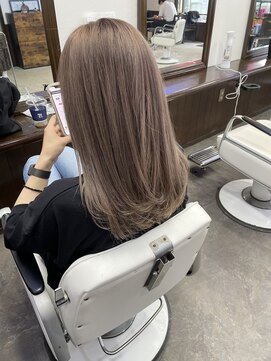 ムーブ(Moob) 艶感外国人風カラー　ミルクティーベージュ【別府】