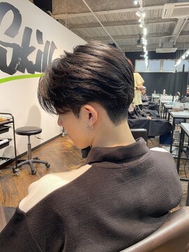 スキル(SKILL) 韓国風センターパート