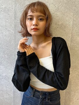 アース 三軒茶屋店(HAIR&MAKE EARTH) 三軒茶屋_レディース_ミディアム_コテ巻き_ブリーチ_パーマ_小顔