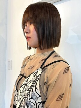 パーク 福岡天神西通り店(parc) 切りっぱなしボブ　ストレート　顔周りカット　大人可愛い　艶感