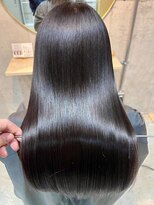 クー 戸越銀座(QOO) 美髪のススメ髪質改善切りっぱなしボブピンクブラウン