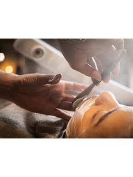 癒されたい男性のためのサロン♪癒しの空間で髪のお悩みを解決し、理想のスタイルを叶えます◎【浜口】