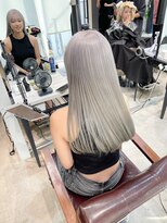 ロイス 渋谷(ROIS)&nbsp;ボブルフ/ネビージュ/小顔/ワンレン/スモーキーアッシュ[渋谷駅]