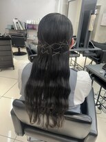 10代20代30代◎ピンアレンジ巻き髪