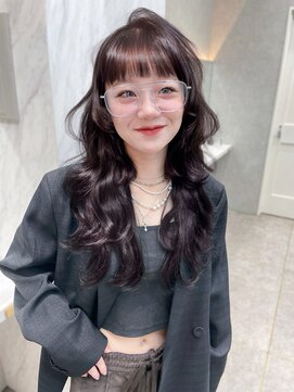 ロンド レア 天神大名店(Lond Le’a) ホワイトブロンド/外ハネボブ/美髪/ワイドバング/ブルーブラック