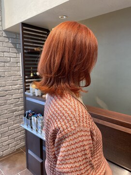 エルサフィロ ヨドヤバシ(el zafiro yodoyabashi) オレンジカラー　ブリーチ　レイヤースタイル