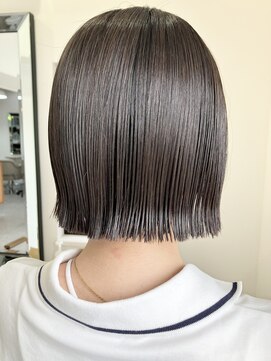 ナンバーフォーナチュラル(NO4 natural) シースルーミニボブ