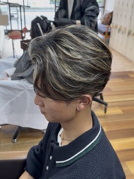 バロンドール 金沢文庫(Ballon d'or) メンズハイライト/メンズメッシュ/センターパート