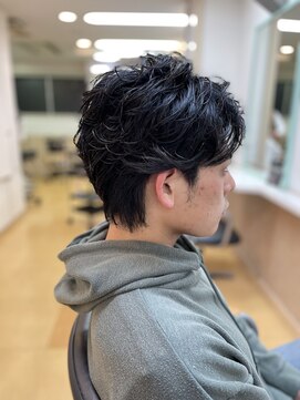 カット クラブ 大人の黒髪パーマ