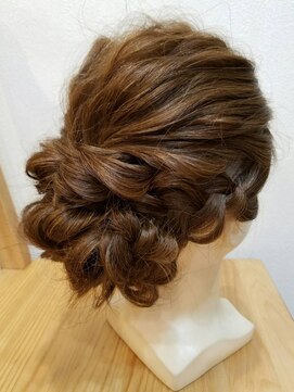 ワフトクラフト(waft craft) 大人なこなれ感ヘアアレンジ