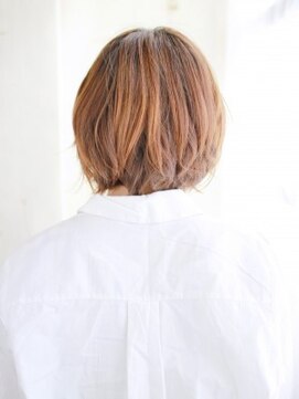 ヘアメイク ナル(hair make nalu) ニュアンスカールのゆるふわバルーンボブ