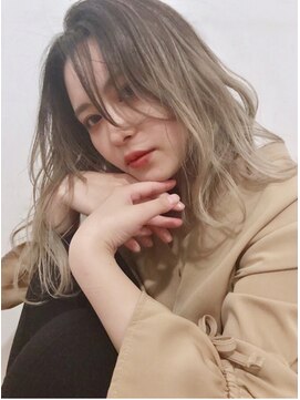 バレッタ (Barrette) ハイライトグラデーション×ホワイトベージュ