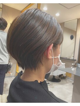 グロウ バイ フェイス(GLOW by face) 大人可愛い丸みショートボブルフグレージュ２０代３０代４０代