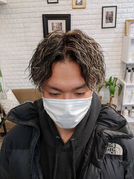 ルモ ヘアー 泉佐野ベイエリア店(Lumo hair) スパイラルパーマにハイライト！