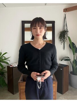 トネリコ(toneriko) もみあげ。