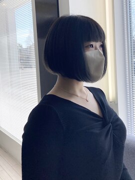 トイロ(toiro*) 前下がりボブ