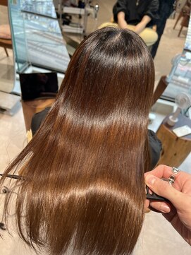 ユミリーバイルコル(umily by RuCOR.) インナーグレージュ/前髪/髪質改善/ブリーチ/縮毛矯正