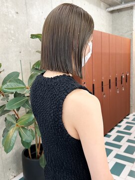 ノエ(noe) ぷつっとボブ×オリーブベージュ