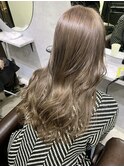スモーキーベージュ、ミルクティー、ブリーチカラー
