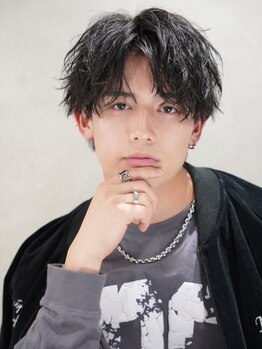 ノーリミット 大阪梅田(No Limit)の写真/【東梅田駅M9出口すぐ】メンズのお洒落は髪型！男性ならではの髪の悩みも圧倒的センスと圧倒的技術力で◎