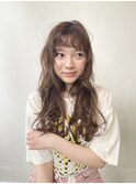 ロング×顔周りレイヤースタイル