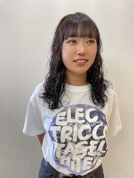 ノーム バイ アウラ(norm. by aura) ワイドバング×くるくるパーマ