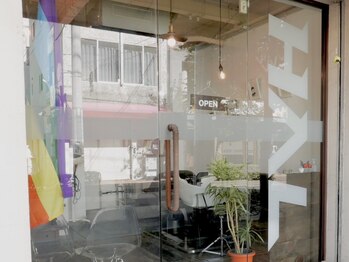 サロンドハル(salon de HAL)の写真/【10:00～20:00営業】当日予約大歓迎◎20代のお客様から大人気！完全マンツーマンのプライべートサロン★