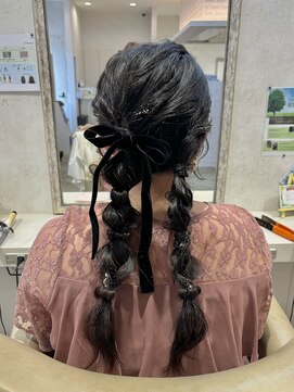 アクイール ピュール ヘア(Accueillir Pur hair) ツイン編み下ろし