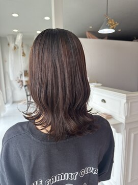 ユルフ(yulf) ミディアムカット