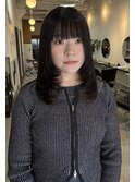 ブリーチ、カット、カラー、トリートメント