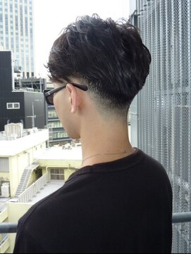 ブロック ジャポン(bloc japon) メンズパーマ 毛流れパーマ スキンフェード/小林