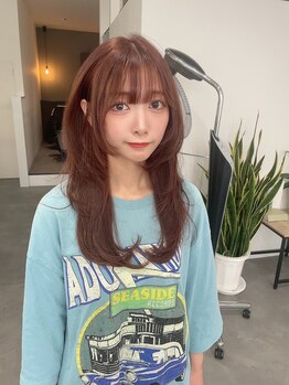 ウルー(uru)の写真/ 髪の動きが映えるレイヤーカットで扱いやすいStyleに★経験豊富なスタイリストがマンツーマンで対応します