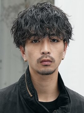 フィフスパーク(fifth PARK) 渋谷波巻きパーマ束感ツイストスパイラル無造作メンズパーマ色気