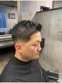 フェザーアップフェードスタイル